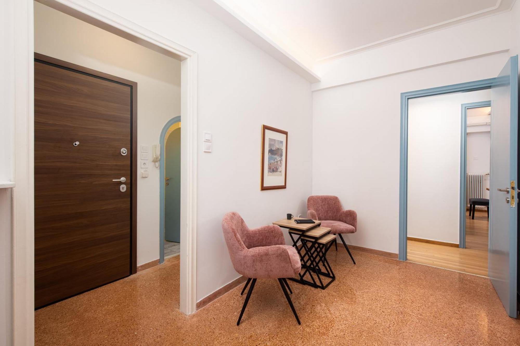 Philos At Nikis - Two Bedroom In Plaka 아테네 외부 사진